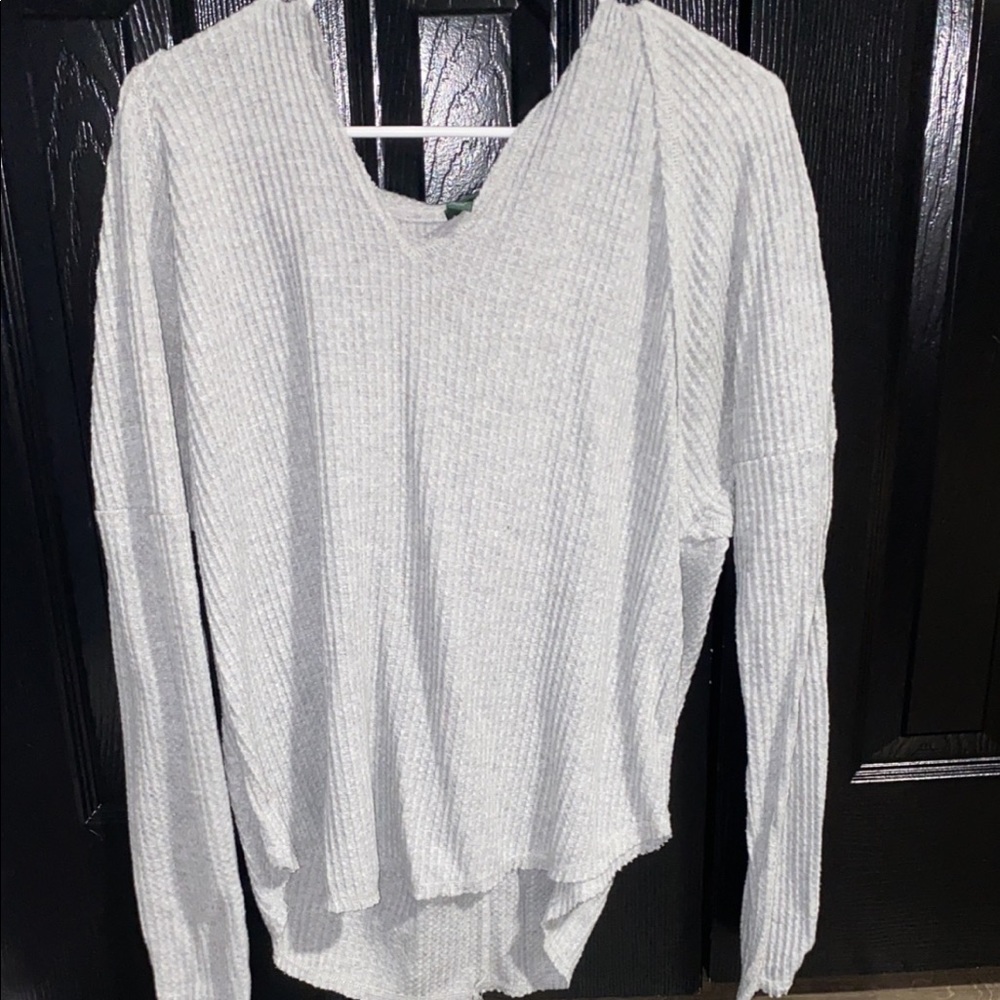 Low cut grey long sleeve with hood